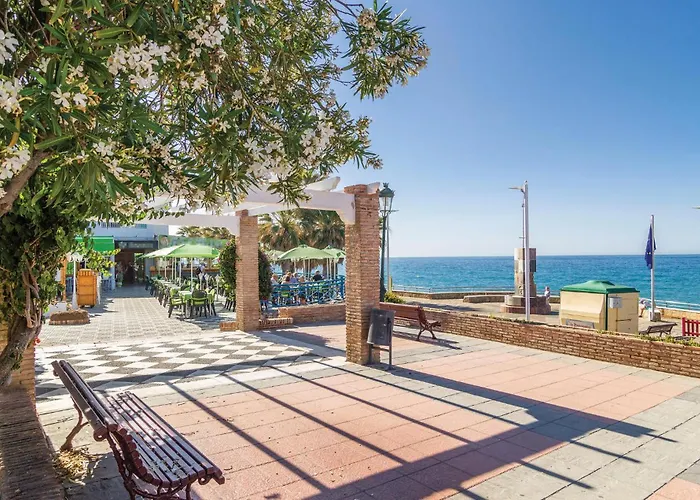 24, Blo 2b-a * Nerja